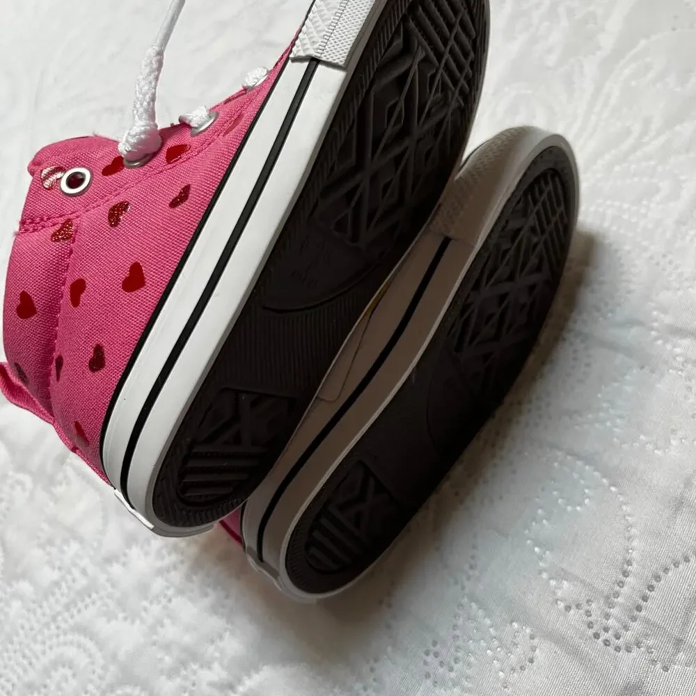 NWT Converse Toddler Street Mid Top Glitter Heart Sneakers Sneakers Size 6